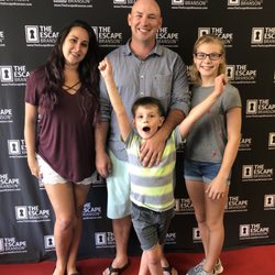 The Escape - Branson - We solved the Antidote with 15 minutes to spare!