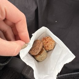 Mini biscuits (3) Mini biscuits (3)