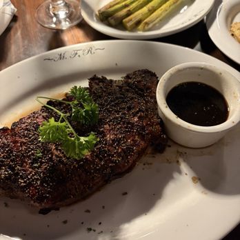 Cherokee Chophouse - 16oz New York Strip Steak - Steakhouses Near Me - Marietta, Georgia Cherokee Chophouse - 16oz New York Strip Steak - Steakhouses Near Me - Marietta, Georgia