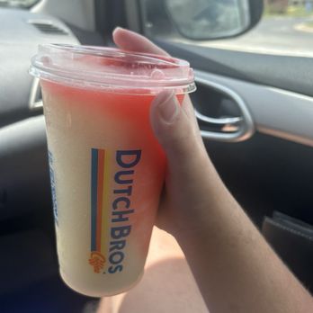 Dutch Bros Coffee - Juice Bars & Smoothies Near Me - Houston, Texas