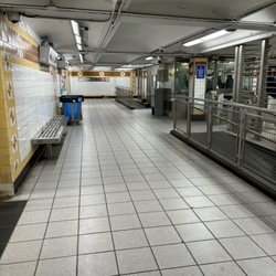 SEPTA BSL Spring Garden Station