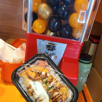 U Kitchen - Lucky day! - Japanese Near Me - Honolulu, Hawaii