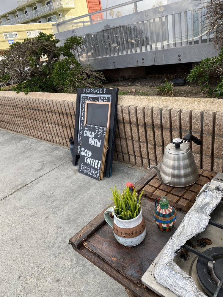 Pour Boy Coffee Company Logo