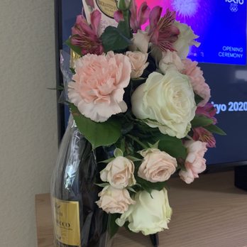 Enchanted Florist & Gifts - Deluxe Wine Not for Mom - Florists Near Me - San Ramon, California Enchanted Florist & Gifts - Deluxe Wine Not for Mom - Florists Near Me - San Ramon, California