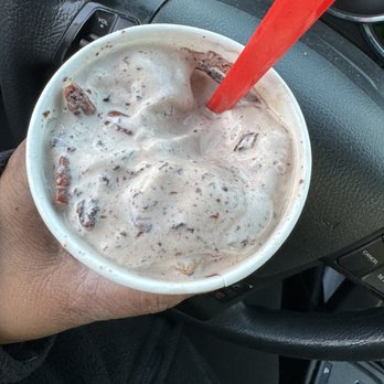 Dairy Queen Grill & Chill - Soupy Blizzard - Ice Cream & Frozen Yogurt Near Me - Gainesville, Florida Dairy Queen Grill & Chill - Soupy Blizzard - Ice Cream & Frozen Yogurt Near Me - Gainesville, Florida