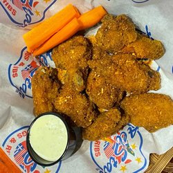 AllStar Wings & Ribs - Roasted Garlic & Pepper Wings