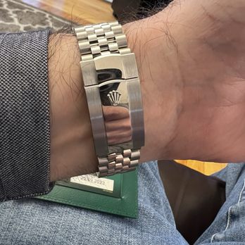 Boston Time Pieces - Watches Near Me - Boston, Massachusetts