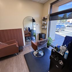 Snip Tease Salon - Snip Tease Salon - Personal & Private Atmosphere