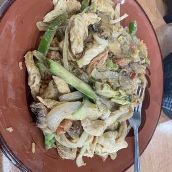 Limon Cocina - Chicken Guadalajara - Mexican Near Me - Enid, Oklahoma