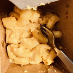 Whole Foods Market - Whole Foods -- hot bar mac n cheese
