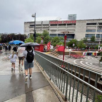 Rogers Centre - Stadiums & Arenas Near Me - Toronto, Ontario