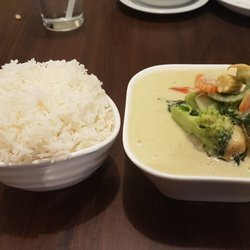 Thai Mountain - Shrimp Green Curry