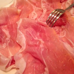 Il Dolcenero - Prosciutto sopraffino emblema di San Daniele e di questo locale