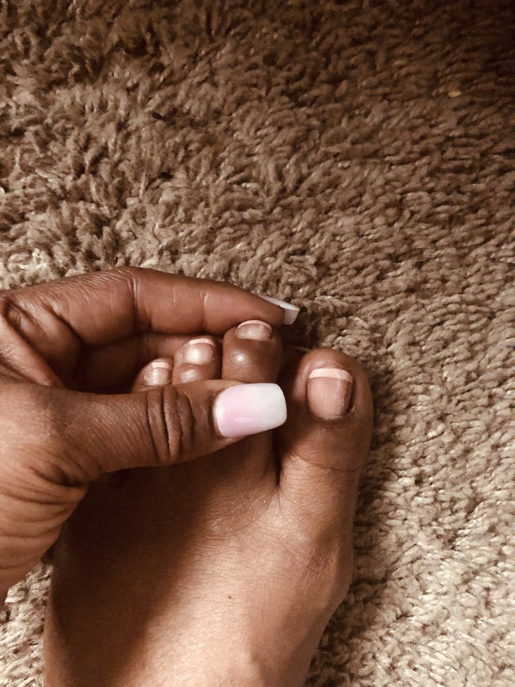 Angel Nails Logo