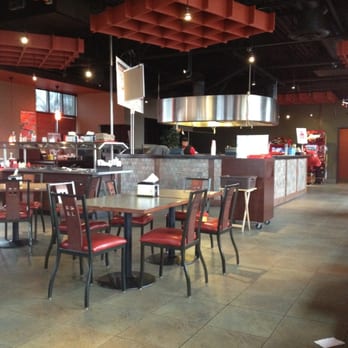 Gogo Pho Bar - Condiment bar and cooking area. - Vietnamese Near Me - Beaverton, Oregon