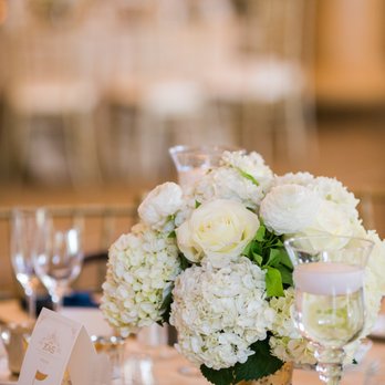Flowers by Laurel - photo cred: Chelsea Elizabeth Photography - Florists Near Me - Redondo Beach, California Flowers by Laurel - photo cred: Chelsea Elizabeth Photography - Florists Near Me - Redondo Beach, California