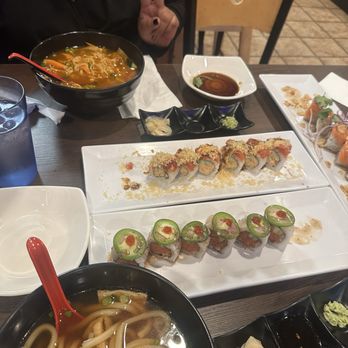 Sushi & Roll - Sushi Bars Near Me - Covina, California
