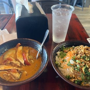 Fish Bowl - Chicken - Poke Near Me - Palm Harbor, Florida