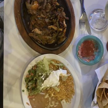 Salsa's Grill - fajita 30.a - American Near Me - Pearl, Mississippi Salsa's Grill - fajita 30.a - American Near Me - Pearl, Mississippi