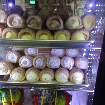 Friendly Donuts - Cannolis! - Donuts Near Me - Orange, California Friendly Donuts - Cannolis! - Donuts Near Me - Orange, California