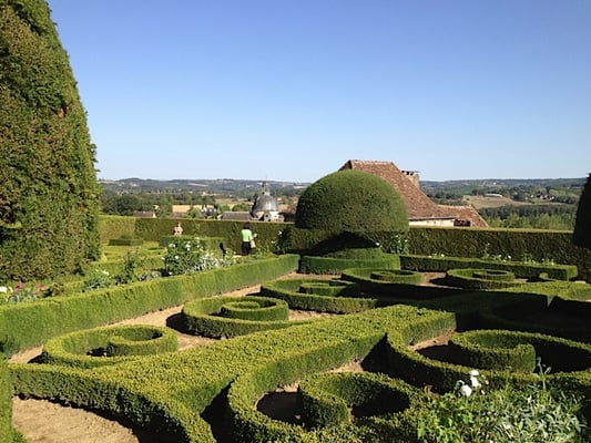 Château de Hautefort by null