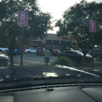 Chick-fil-A - Curb side service. - Fast Food Near Me - Murfreesboro, Tennessee Chick-fil-A - Curb side service. - Fast Food Near Me - Murfreesboro, Tennessee