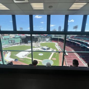 Fenway Park - Broadcasting room - Stadiums & Arenas Near Me - Boston, Massachusetts Fenway Park - Broadcasting room - Stadiums & Arenas Near Me - Boston, Massachusetts