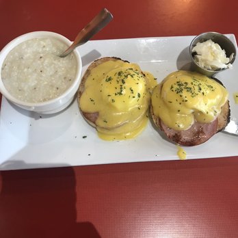 The Egg Bistro - The Traditional Eggs Benedict - Breakfast & Brunch Near Me - Chesapeake, Virginia