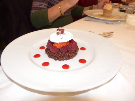 La Table Saint Crescent by null