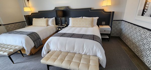 Hotel Californian by null