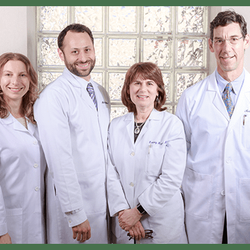 KLM Eye MDs - KLM Eye MDs is a Ophthalmologist serving Brooklyn, NY