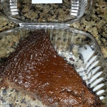 Kingston Kafe - Jamaican Black Cake - Kingston Kafe - Caribbean Near Me - Stratford, Connecticut Kingston Kafe - Jamaican Black Cake - Kingston Kafe - Caribbean Near Me - Stratford, Connecticut