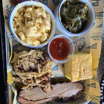 Smoke Justis - Bars Near Me - Covington, Kentucky