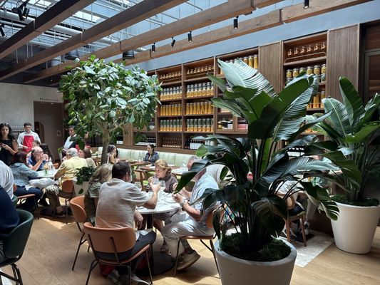 Eataly - Aventura by null