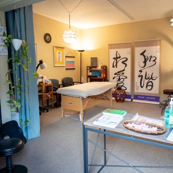 Flight of Healing - View from the door - Acupuncture Near Me - Pasadena, California Flight of Healing - View from the door - Acupuncture Near Me - Pasadena, California