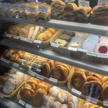 La Baguette - Pastry case - Bakeries Near Me - Palo Alto, California La Baguette - Pastry case - Bakeries Near Me - Palo Alto, California