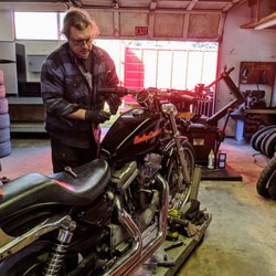 Quality Motorcycles - Bill fixing a bunch of stuff on my Harley