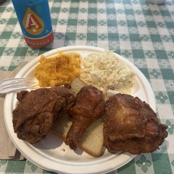 Gus's World Famous Fried Chicken - Austin - 3 piece dark meet plate. - Southern Near Me - Austin, Texas Gus's World Famous Fried Chicken - Austin - 3 piece dark meet plate. - Southern Near Me - Austin, Texas
