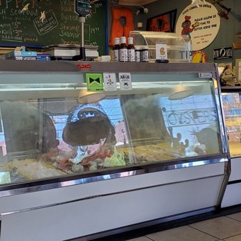 Skippers Seafood - Fresh seafood case! Per the pound or cooked fresh! - Seafood Near Me - Columbus, Georgia