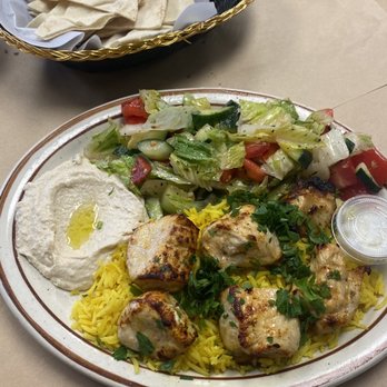 Cambria Cafe - Shish Taouk (grilled chicken) - American Near Me - Cambria, California