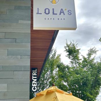 Lola’s Cafe Bar - Cocktail Bars Near Me - Lake Oswego, Oregon