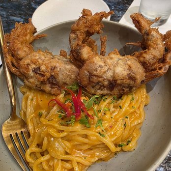 Chao - Soft shell crab pasta - Asian Fusion Near Me - Honolulu, Hawaii