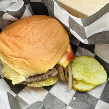 Pop's Place - Cheesy Classic Slider - SINGLE - Hot Dogs Near Me - Rockaway, New Jersey
