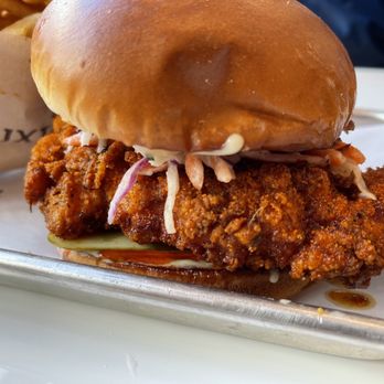 Bruxie - Nashville hot chicken sandwich - Chicken Shop Near Me - Santa Barbara, California