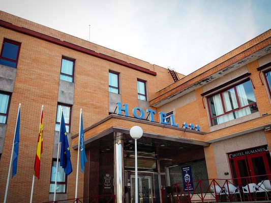 Hotel Humanes by null