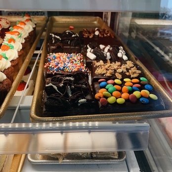 Matthew's Bakery - Brownies, seasonal desserts - Bakeries Near Me - Stamford, Connecticut