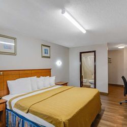 Americas Best Value Inn Torrington, CT - CT SmokingRoom
