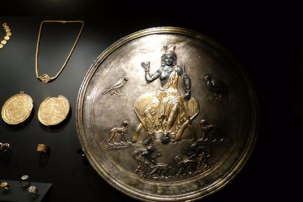 Topkapi Palace Museum by null