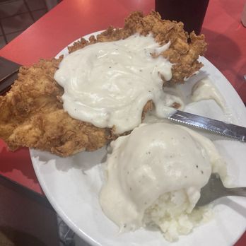 Freeway Cafe West - Chicken fried chicken and mashed potatoes mmmmmm! - American Near Me - Tulsa, Oklahoma Freeway Cafe West - Chicken fried chicken and mashed potatoes mmmmmm! - American Near Me - Tulsa, Oklahoma