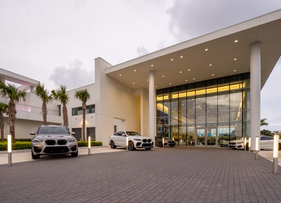 BMW OF DELRAY BEACH - Updated August 2025 - 48 Photos & 154 Reviews ...